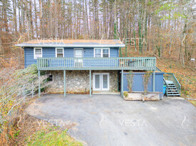 211 Old Gibbs Rd