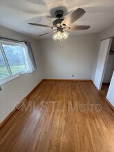 3900 Randhall Dr in St. Louis, MO - Foto de edificio - Building Photo