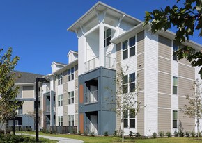 Alcove in Orlando, FL - Building Photo