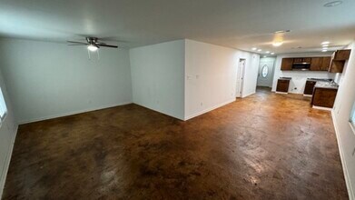 3021 Chelsea Ave in Memphis, TN - Building Photo - Building Photo