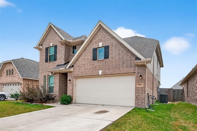 property at 2903 Painted Sunrise Trail