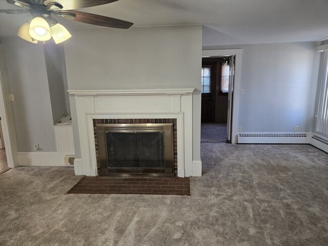 54 Maple St in Rochester, NH - Building Photo - Building Photo