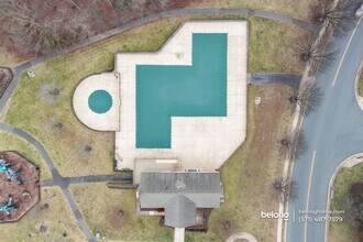 47339 Blackwater Falls Terrace in Sterling, VA - Foto de edificio - Building Photo