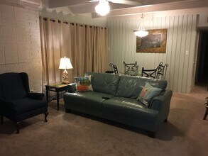 1008 S College Rd, Unit 213 in Lafayette, LA - Building Photo - Building Photo