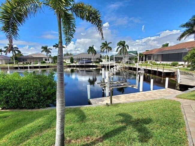 4068 La Costa Island Ct in Punta Gorda, FL - Building Photo - Building Photo
