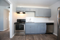 Melrose Place Apartments in Raytown, MO - Building Photo - Interior Photo