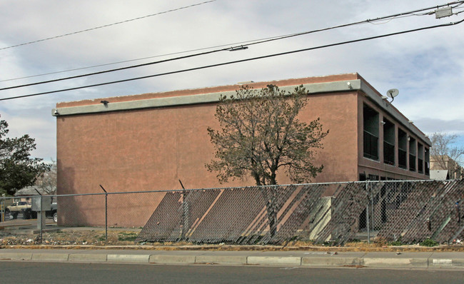 344 Grove St SE in Albuquerque, NM - Building Photo - Building Photo