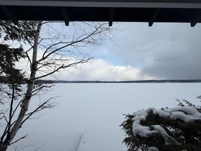 211 Lake Ave in Sunapee, NH - Building Photo - Building Photo