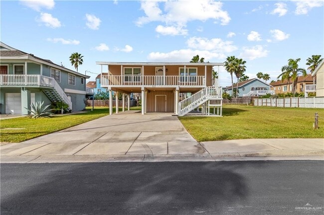 property at 18 W Hibiscus St