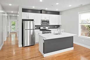 146 Boston St in Boston, MA - Building Photo