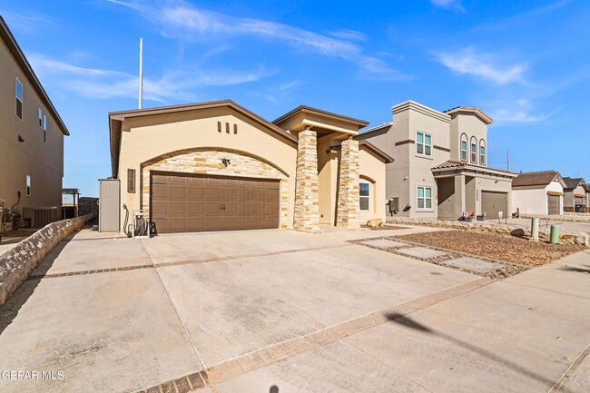 3729 Surmise St in El Paso, TX - Building Photo - Building Photo