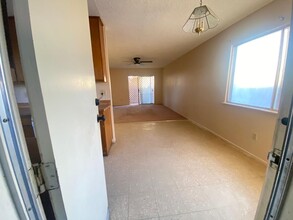 381 San Luis Way in Blythe, CA - Building Photo - Building Photo