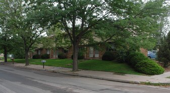 Delaware Townhomes in Colorado Springs, CO - Building Photo