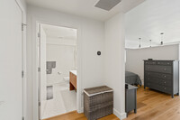 3601 S River Pky, Unit 1514 in Portland, OR - Building Photo - Building Photo