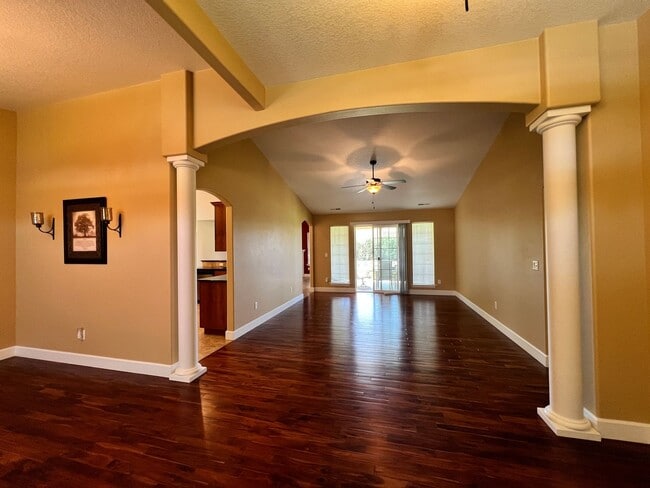 9083 Castlewood Dr SE in Moses Lake, WA - Building Photo - Building Photo