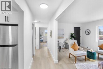 428 Prospect Ave in Kitchener, ON - Building Photo - Building Photo