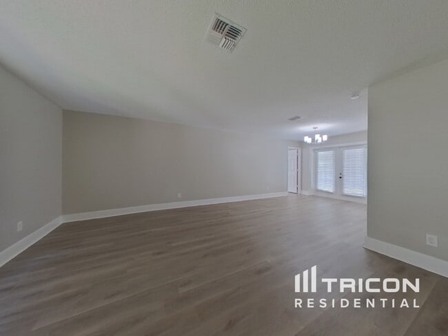 14 Booth Blvd in Safety Harbor, FL - Building Photo - Building Photo