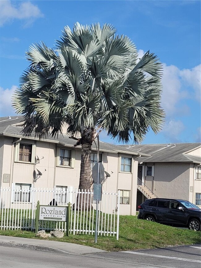 property at 15354 SW 72nd St