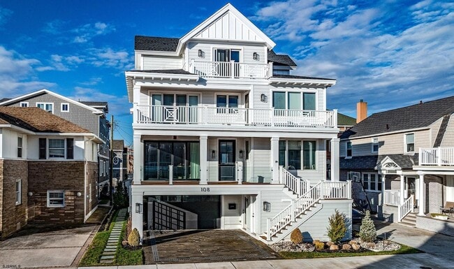property at 108 S Martindale Ave