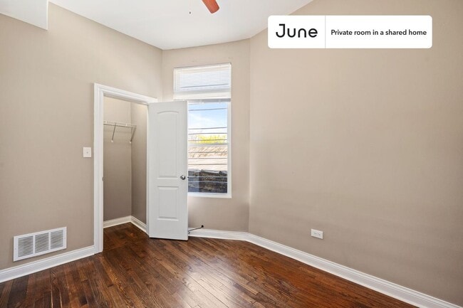 property at 628 N Albany Ave