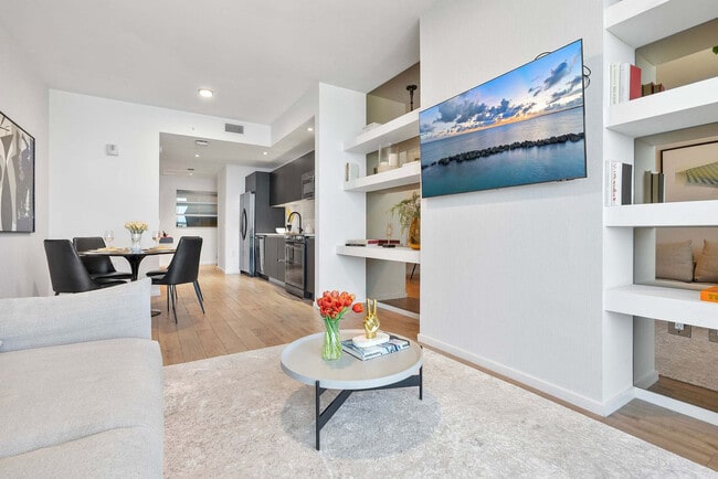 398 NE 5th St in Miami, FL - Building Photo - Building Photo