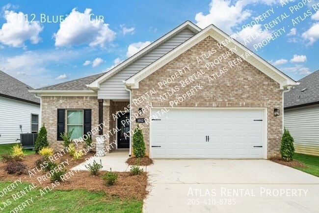 property at 5512 Blue Jay Cir