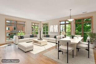 745 Victoria Street S in St. Paul, MN - Building Photo