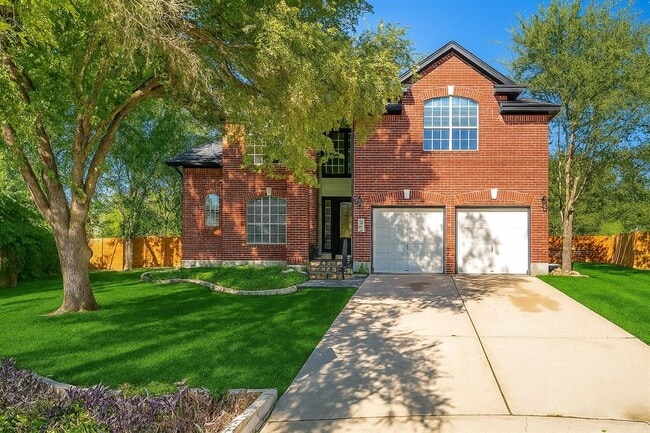 property at 2934 Sussex Gardens Ln