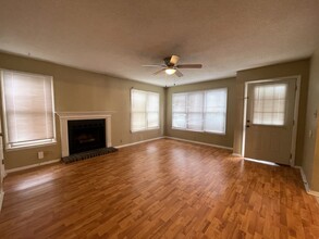 2700 Lantern Walk SE in Huntsville, AL - Building Photo - Building Photo