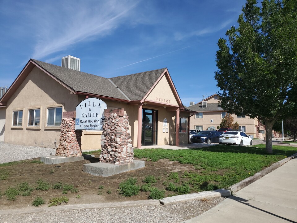 Villa Mentmore/Villa de Gallup in Gallup, NM - Building Photo