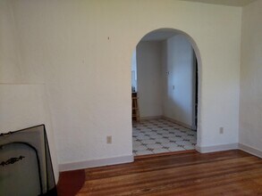 470 Gene Ave NW in Albuquerque, NM - Building Photo - Building Photo