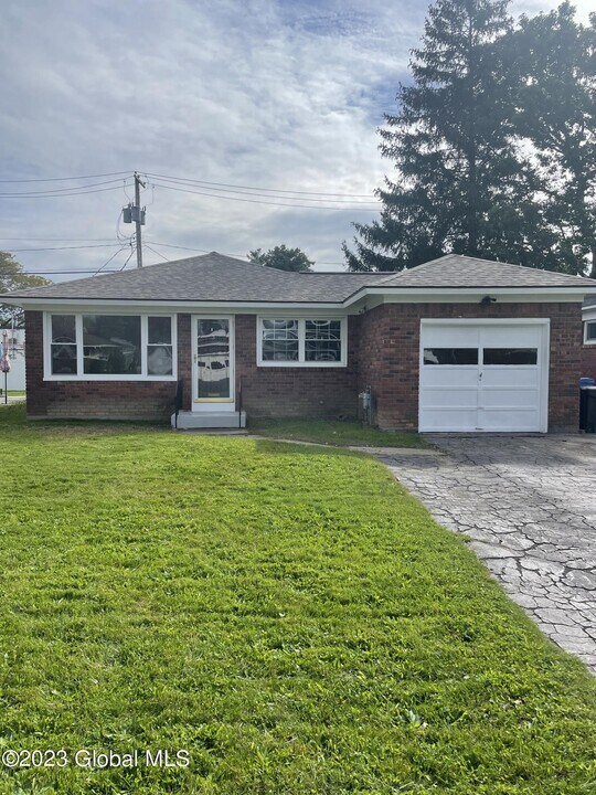 3 Westford St in Albany, NY - Building Photo