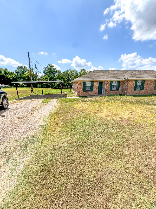 207 Betty Jane Ln