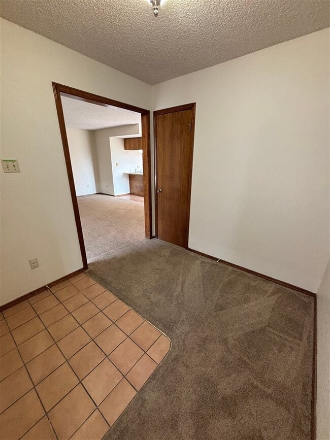 901 NE Tortoise Dr in Lawton, OK - Building Photo - Building Photo