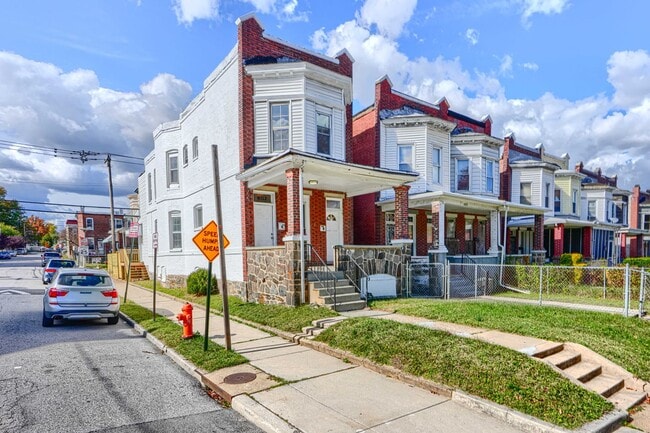 400 N Hilton St in Baltimore, MD - Building Photo - Building Photo