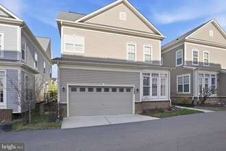 7207 Maisson Ridge Cir in Beltsville, MD - Building Photo - Building Photo