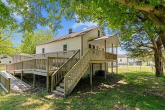 209 Ellington St in New Bern, NC - Building Photo - Building Photo