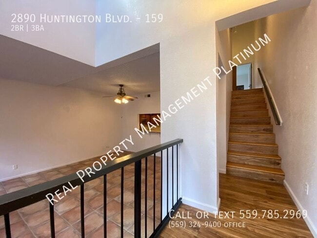 2890 Huntington Blvd in Fresno, CA - Building Photo - Building Photo