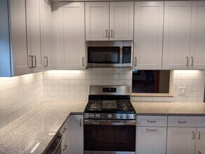 1025 Sherman Ave in Evanston, IL - Building Photo - Building Photo