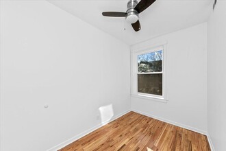 4343 N Spaulding Ave in Chicago, IL - Building Photo - Building Photo