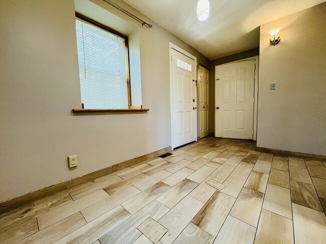 30 Margin St in Lynn, MA - Building Photo - Building Photo