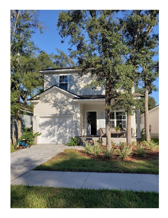 710 S 13th St in Fernandina Beach, FL - Building Photo