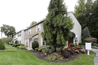 Millbridge Gardens in Clementon, NJ - Foto de edificio - Building Photo