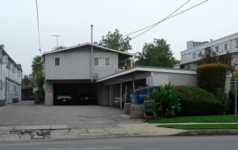 Alana Apartments in Van Nuys, CA - Building Photo - Building Photo