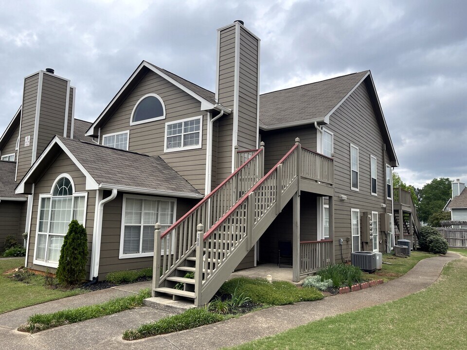 188 Waters Edge Ln in Madison, AL - Foto de edificio