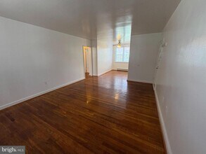 3407 Commonwealth Ave in Alexandria, VA - Foto de edificio - Building Photo