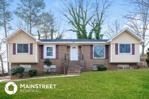 2026 Sprucewood Pl in Birmingham, AL - Building Photo