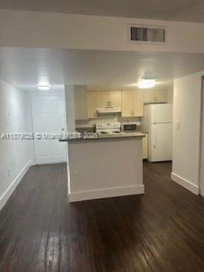 property at 9777 Nob Hill Ct