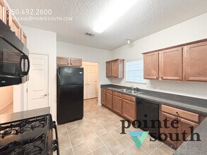 12953 Churchill Dr in Spanish Fort, AL - Foto de edificio - Building Photo