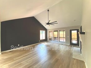 517 Apple Ln in Sanford, NC - Building Photo - Building Photo